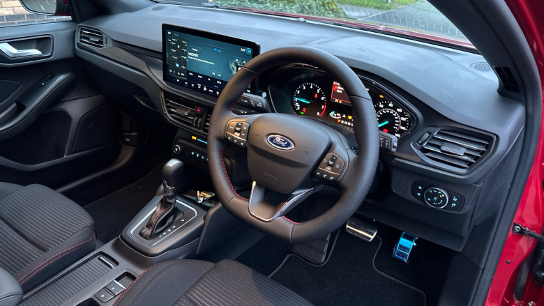 Ford Focus 1.0 EcoBoost Hybrid mHEV 155 ST-Line 5dr Auto Petrol Hatchback